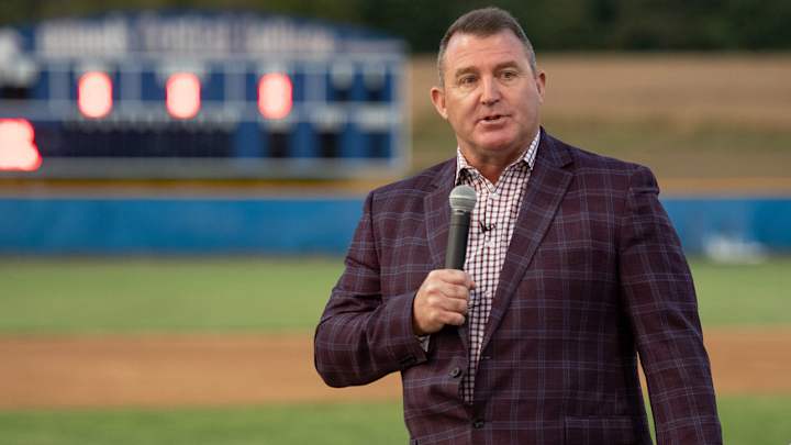 Jim Thome’s Wife Calls Out Cleveland Radio Station for Relentless Attempt to Get Him on Air
