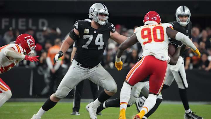 Raiders' Pierce Talks Offensive Line Raiders' Pierce Talks Offensive Line