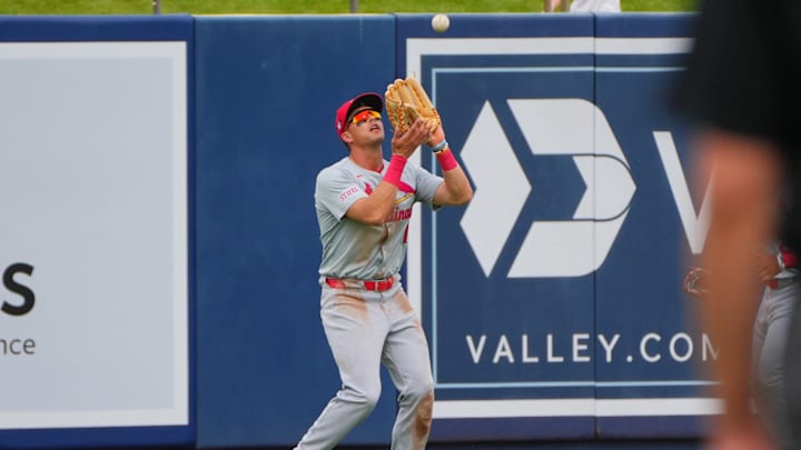 Popular St. Louis Cardinals' OF Diagnosed with Fractured Ribs