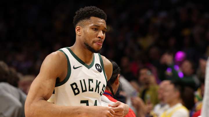 Giannis Antetokounmpo's Injury Status vs. LA Clippers Revealed