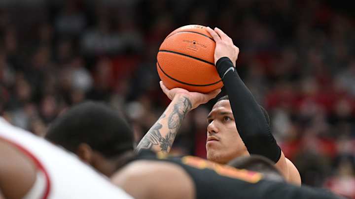 USC Basketball: Trojans Stun Fifth-Ranked Arizona In Regular Season Finale
