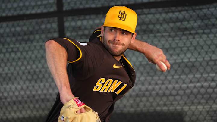 Padres Reliever Moved Into Teammate's Guesthouse for Offseason Training