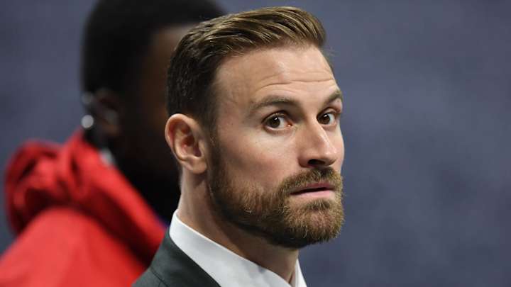 Chris Long Explains How Patriots’ 28–3 Super Bowl Comeback Changed His Life Chris Long Explains How Patriots’ 28–3 Super Bowl Comeback Changed His Life