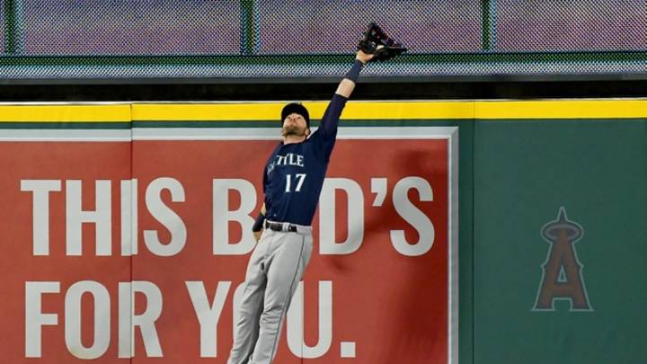 Seattle Mariners' Mitch Haniger Robs Shohei Ohtani of Home Run on Wednesday