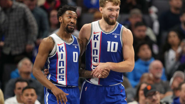 Kings' Monk and Sabonis Set Franchise Records in Win vs. Bucks