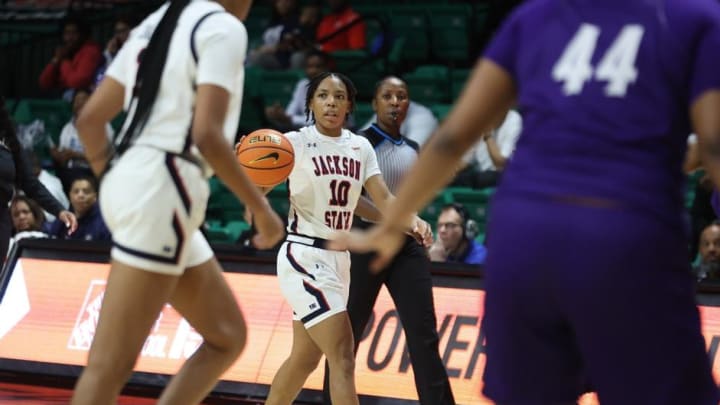 Jackson State Lady Tigers Records Double-Digit Lead Over UAPB Lady Golden Lions In The First Half Jackson State Lady Tigers Records Double-Digit Lead Over UAPB Lady Golden Lions In The First Half