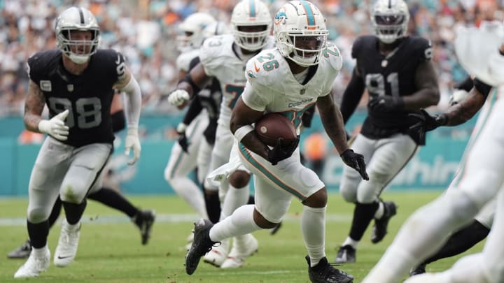 Ahmed and Gaskin, NFL Tale of Two Ex-Husky Running Backs