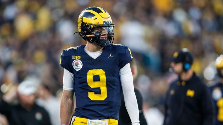 Broncos Predicted to Trade-Up for Championship QB on Draft Day Broncos Predicted to Trade-Up for Championship QB on Draft Day