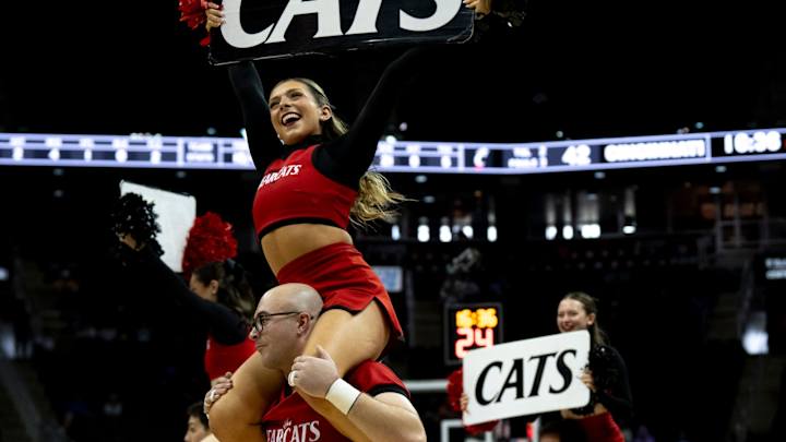 Game Primer: How To Watch, Things To Know for Kansas Jayhawks Basketball vs Cincinnati Bearcats