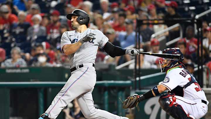 Former Marlins Outfielder and Slugger Signs With Division Rival