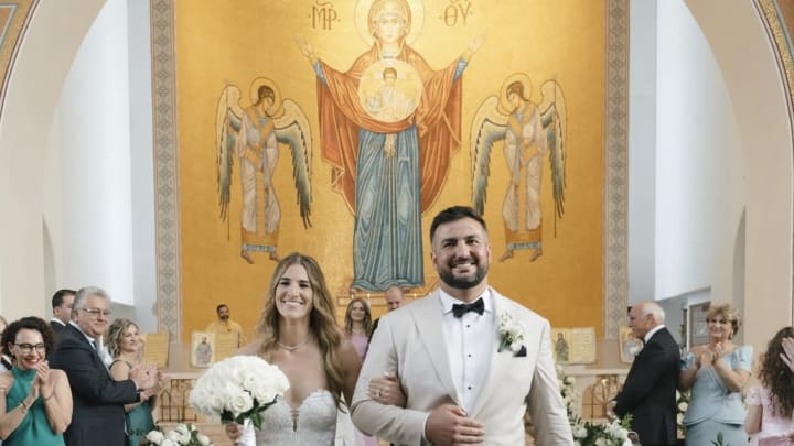 Liberty Love Story! Sabrina Ionescu Marries NFL Blocker Hroniss Grasu