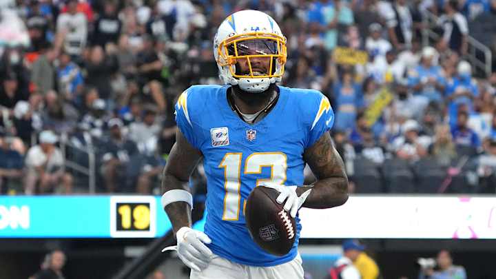 Bears Acquire Keenan Allen in Trade With Chargers, per Report