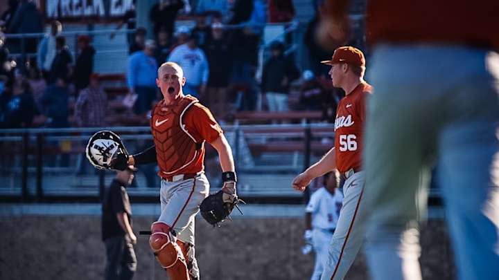 No. 23 Texas' Bullpen Collapses, Drops Opener to Washington 9-3: Live Game Log No. 23 Texas' Bullpen Collapses, Drops Opener to Washington 9-3: Live Game Log