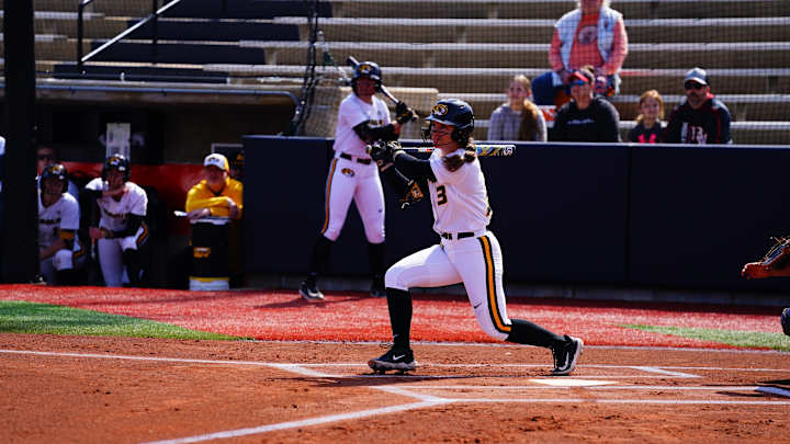 Missouri Softball Dominated by Tennessee in Run-Rule Defeat Missouri Softball Dominated by Tennessee in Run-Rule Defeat