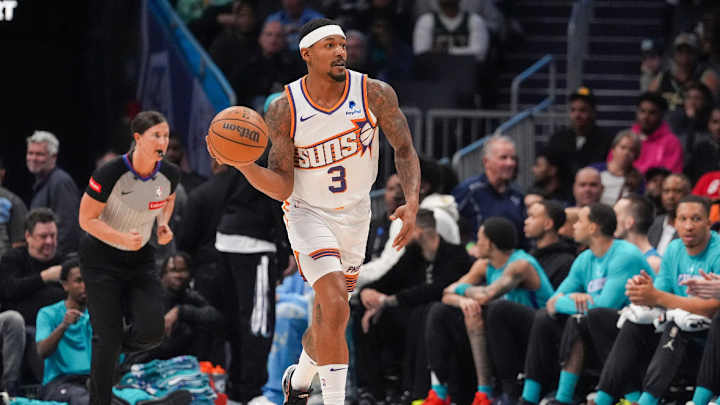 Suns Hope to Stay Healthy as Postseason Nears