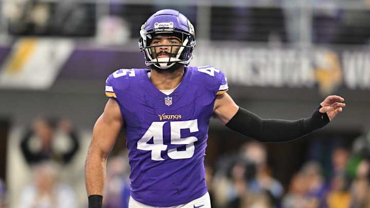 Vikings FAs Troy Dye, Khyiris Tonga, Austin Schlottmann Sign Elsewhere Vikings FAs Troy Dye, Khyiris Tonga, Austin Schlottmann Sign Elsewhere