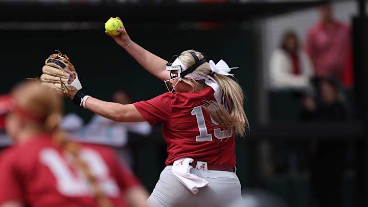 Fourth-Inning Rally Carries Alabama Softball to Win over Georgia in Series Finale Fourth-Inning Rally Carries Alabama Softball to Win over Georgia in Series Finale