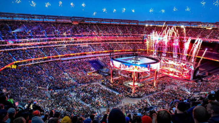 Major WWE Champion Reportedly Suffers Injury on SmackDown Before WrestleMania 40