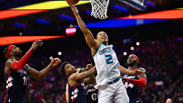 How Grant Williams Rediscovered His Low-Post Game How Grant Williams Rediscovered His Low-Post Game