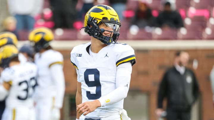 Broncos Predicted to Trade Up to Draft Michigan QB J.J. McCarthy Broncos Predicted to Trade Up to Draft Michigan QB J.J. McCarthy