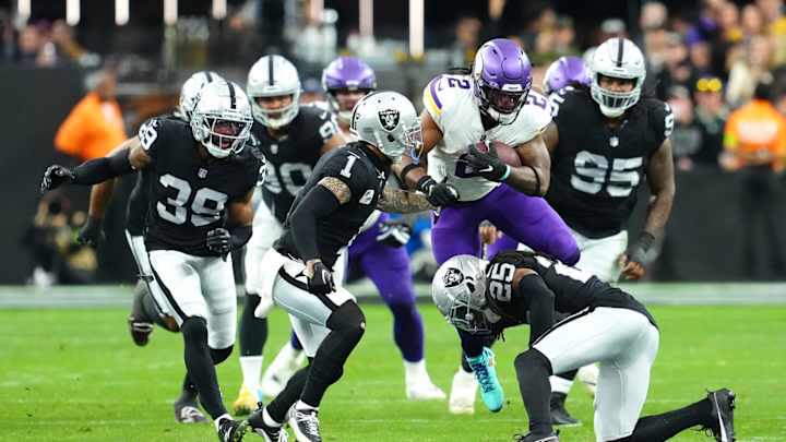 Mattison's Career Year Shifted Vs. Raiders