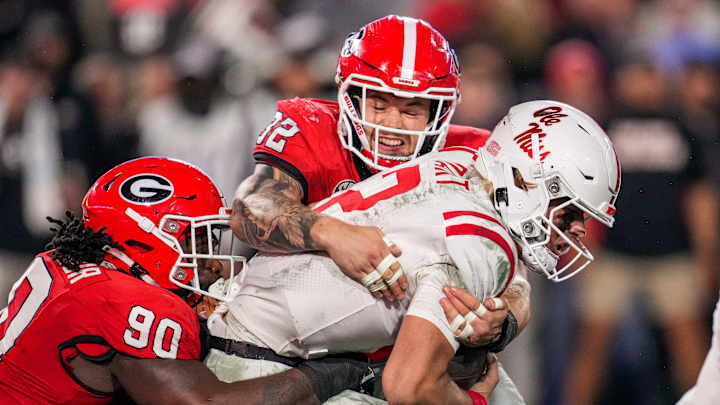 'Glaring Difference!' Lane Kiffin Attributes Ole Miss' Roster Improvement to Georgia Loss 'Glaring Difference!' Lane Kiffin Attributes Ole Miss' Roster Improvement to Georgia Loss