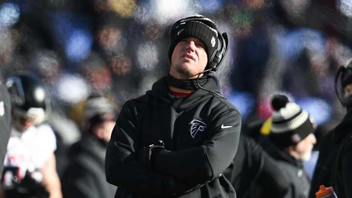 Buccaneers Hire New Tight Ends Coach From NFC South Rival