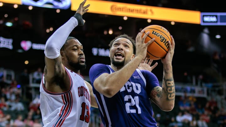 March Madness: 15 Men's and Women's Big 12 Teams to Play in NCAA Tournaments