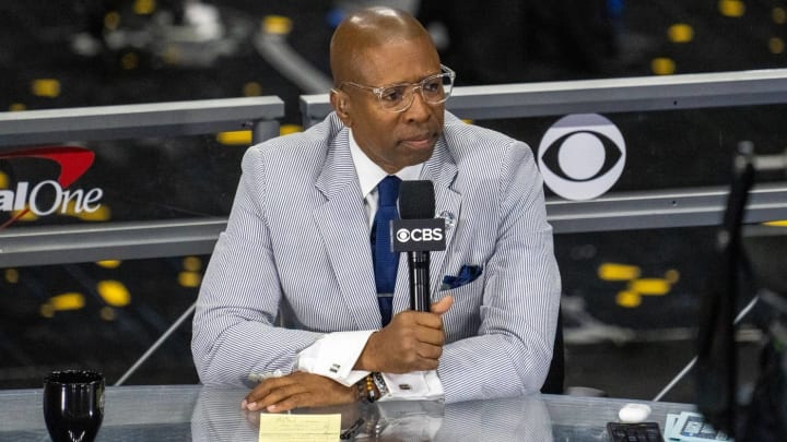 TNT’s Kenny Smith Questions ESPN’s Strategy Amid NBA Analyst Layoffs, Hires
