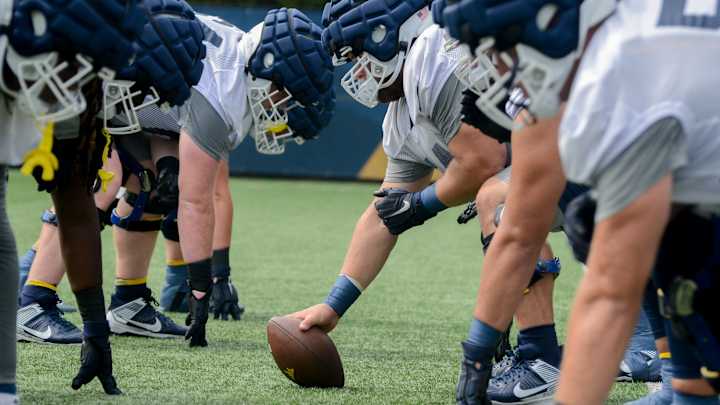 Moore Gives Insight on Several Underclassmen on the WVU O-Line