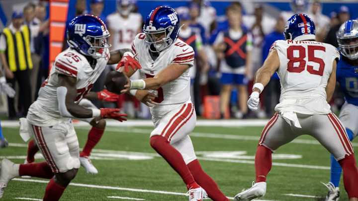 Tommy DeVito Shines in Giants' Loss to Lions Tommy DeVito Shines in Giants' Loss to Lions
