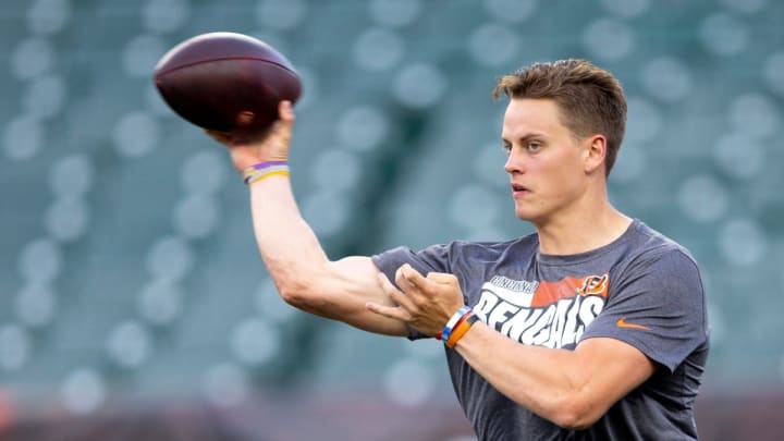 Watch: Joe Burrow Featured in New Commercial With Joe Montana Watch: Joe Burrow Featured in New Commercial With Joe Montana