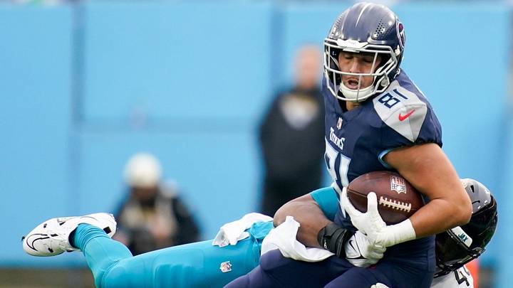 Tight End Austin Hooper Talks Talent on Raiders Offense Tight End Austin Hooper Talks Talent on Raiders Offense