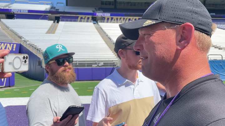 Huskies Get Through First of Two Fall Scrimmages Unscathed Huskies Get Through First of Two Fall Scrimmages Unscathed