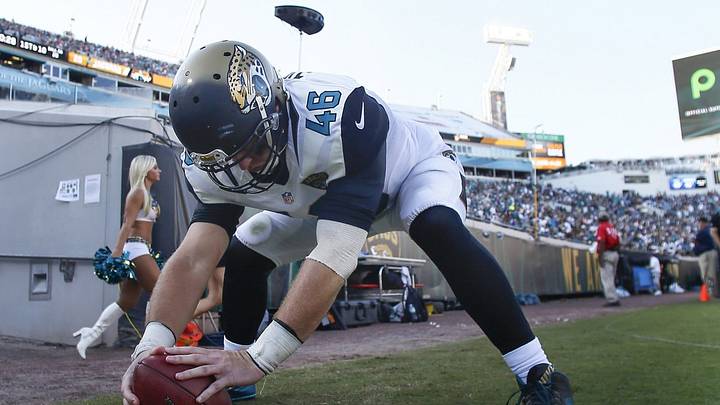 Jaguars News: Jacksonville Signs Former LS Carson Tinker, Removes Ben Bartch From PUP