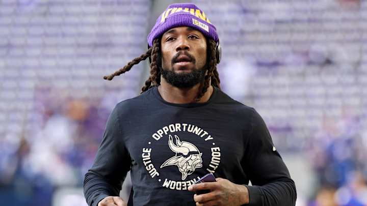 Jets Risk Repeating High-Profile Roster Construction Mistakes Jets Risk Repeating High-Profile Roster Construction Mistakes