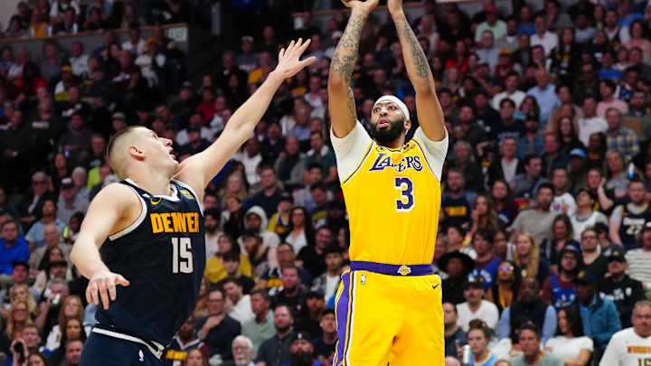 NBA Legend Unleashes Wild Anthony Davis vs. Nikola Jokic Take