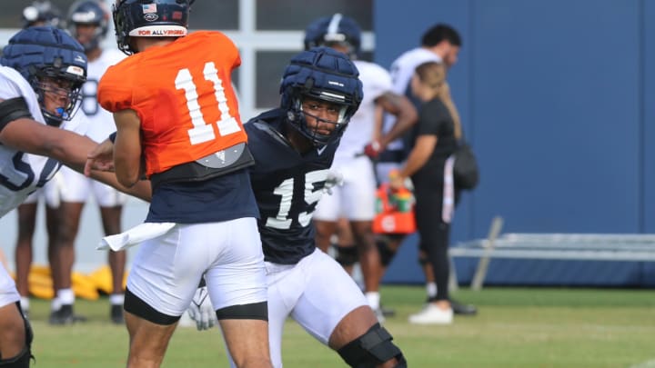 Virginia Defensive End Chico Bennett Sidelined With "Freak" Knee Injury