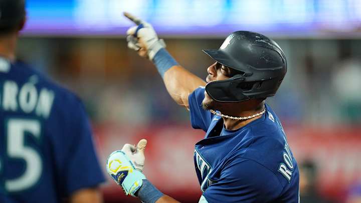 Seattle Mariners' Julio Rodriguez Does Something He's Never Done Before on Monday Night