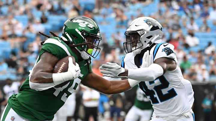 Sam Franklin Jr. 'Has a Knack for Making Plays'