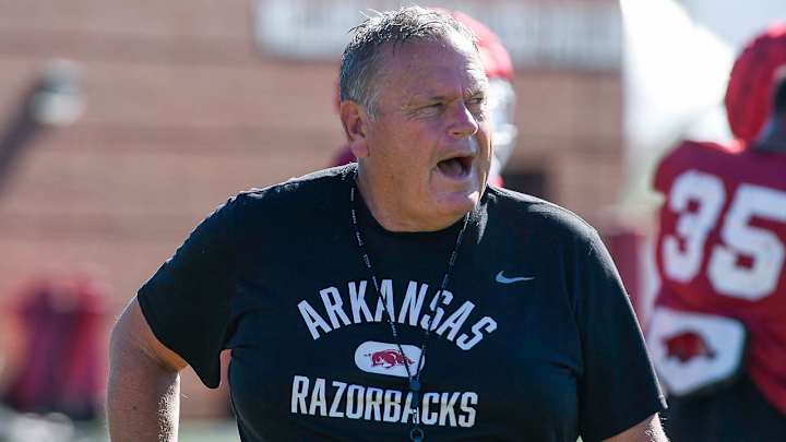 New Offense Stalled for Part of Hogs' Practice Tuesday
