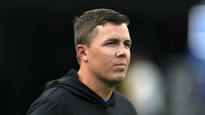 Chargers News: OC Kellen Moore to Coach on Sidelines In-Game Compared to Former OC
