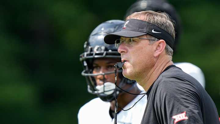 Scott Satterfield Highlights All-Around Defense: ‘Best Thing About Our DB Play is Our D-Line’