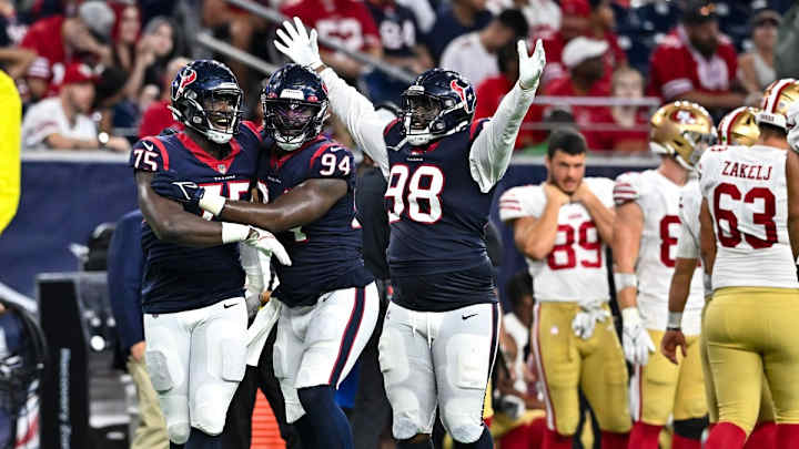 Tennessee Titans Continue Roster Churn By Signing of DL Michael Dwumfour, Waiving OLB Zach McCloud