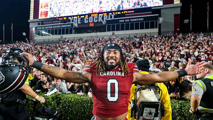 Debo Williams Discusses Importance Of 3rd Year In Clayton White's Defense