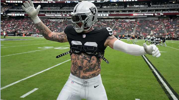 Talker, Disruptor, Provoker, Game Wrecker: Maxx Crosby Can Do It All for the Raiders