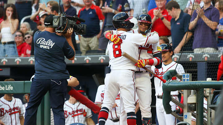 Atlanta Braves Set Sellout Record Following Sweep Over New York Yankees Atlanta Braves Set Sellout Record Following Sweep Over New York Yankees