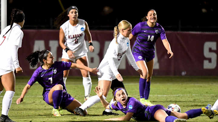 Live Updates: No. 7 Alabama Soccer vs. DePaul