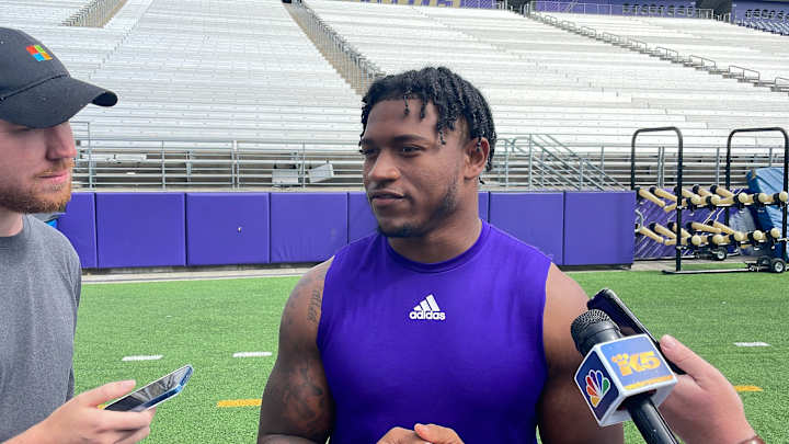 No Mississippi Mystery, Johnson Ready to Provide Added Husky Firepower