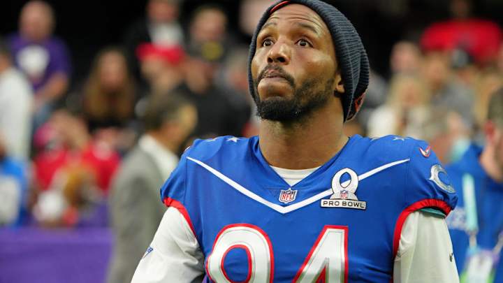 Robert Quinn, Veteran Defensive End, Arrested on Hit-and-Run, Battery Charges